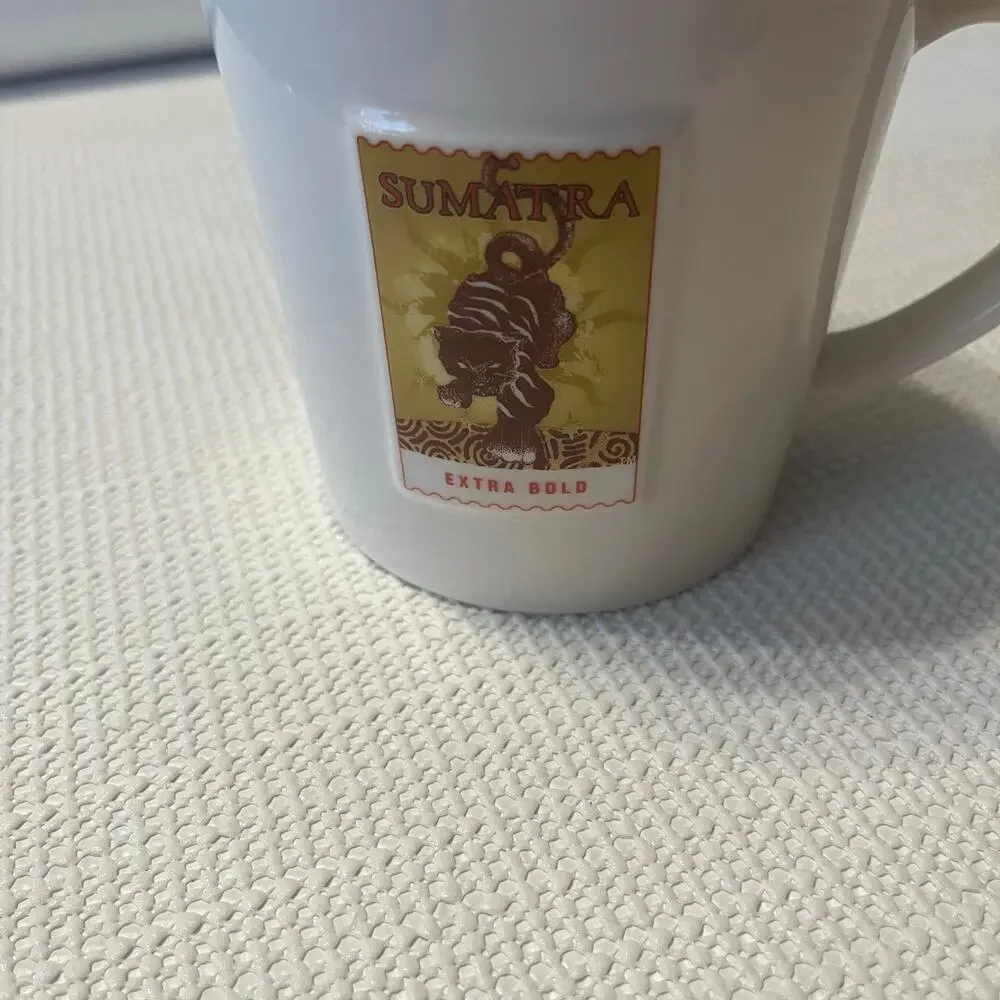 Starbucks coffee company Sumatra mug year 2006 16 oz coffee mug